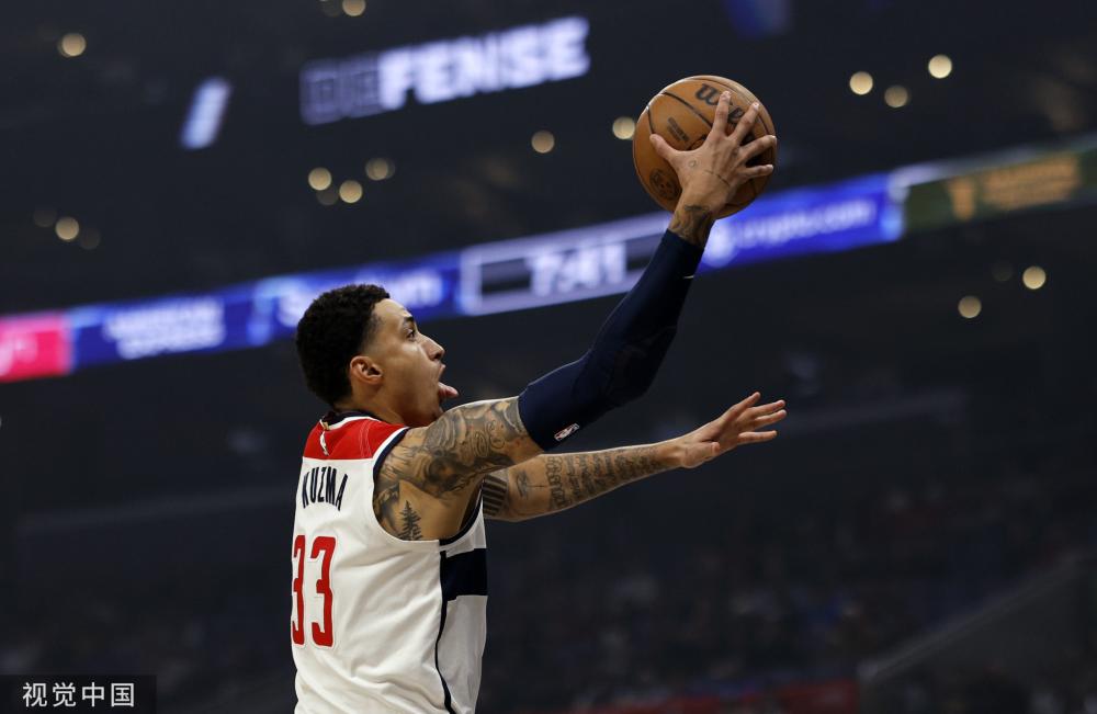 的更多战术 的更多战术