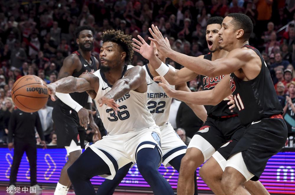 加强球员在 加强球员在