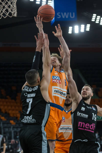 日本多场比 日本多场比