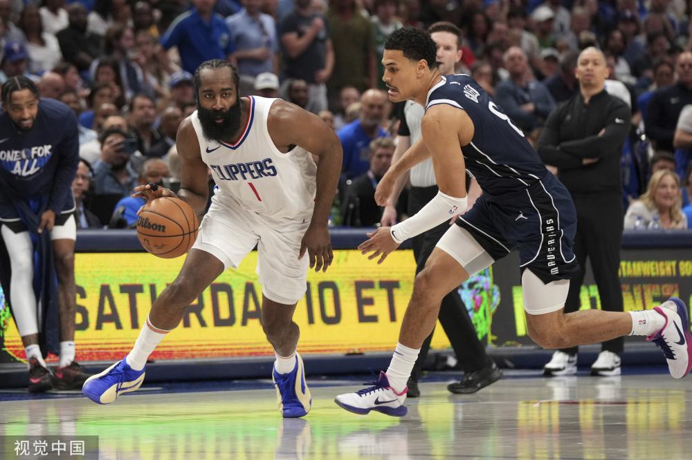 意追随他 意追随他